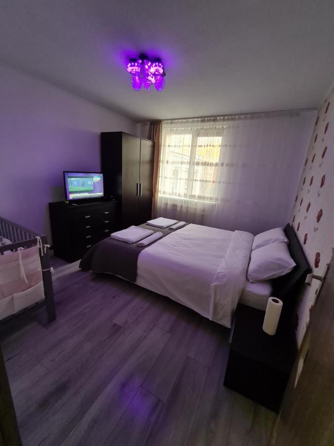 Apartament Ultra Central 1 Leilighet Hunedoara Eksteriør bilde