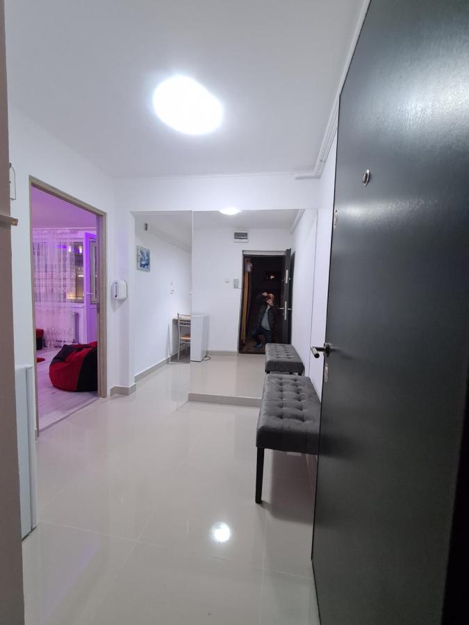 Apartament Ultra Central 1 Leilighet Hunedoara Eksteriør bilde